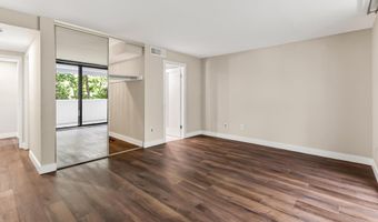 6101 EDSALL Rd 312, Alexandria, VA 22304