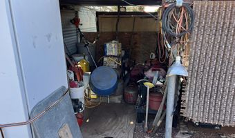 314 Bullock Rd, Ash Fork, AZ 86320