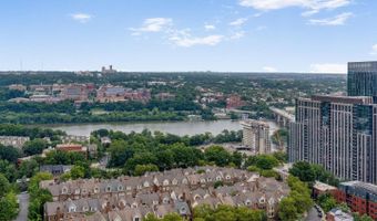 1781 N PIERCE St #303, Arlington, VA 22209