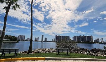3135 NE 184th St 2104, Aventura, FL 33160