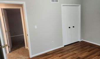 1660 Pond Shore Dr, Ann Arbor, MI 48108