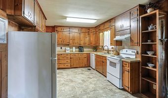 120 Ozark Rd, Abbeville, AL 36310