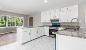 5104 NORTH Rd, Anniston, AL 36206
