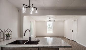 718 S Illinois St, Bicknell, IN 47512