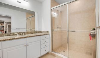 3001 NE 185th St 610, Aventura, FL 33180
