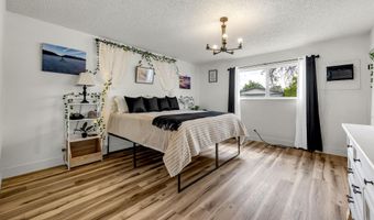 451 7th St, Fernley, NV 89408