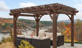 141 Lakewood Dr, Alton, NH 03810