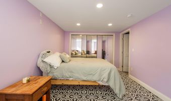 12 Laurence Way, Falmouth, ME 04105