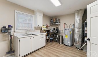 13302 Chesterfield Dr, Savannah, GA 31419