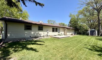 1808 SE 12th Ave, Aberdeen, SD 57401