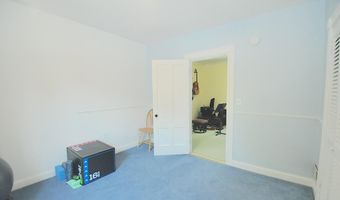 124 Palm St, Bangor, ME 04401