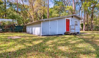 50 Bayview Dr, Apalachicola, FL 32320