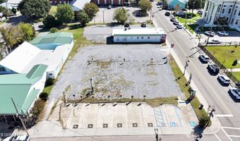 161 Main St, Bay St. Louis, MS 39520