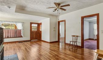 332 E Franklin St, Horseheads, NY 14845