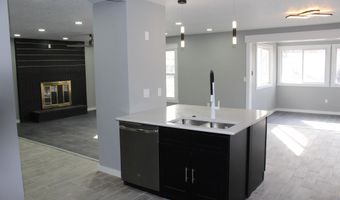 205 Woodlyn Way, Algona, IA 50511