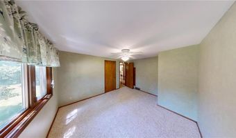 308 Ridge Rd, Albert Lea, MN 56007