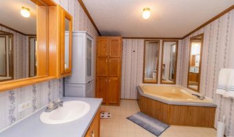 5043 N Adrian Hwy, Adrian, MI 49221