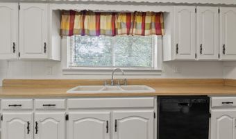 191 FM 44 E, De Kalb, TX 75559