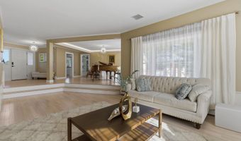 276 N Amherst Rd, Bedford, NH 03110