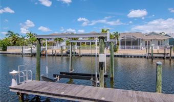 5721 SEA TURTLE Pl, Apollo Beach, FL 33572