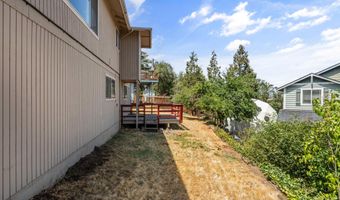 1179 N Main St, Ashland, OR 97520