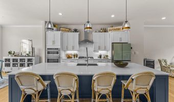 42460 MILDRED LANDING Sq, Ashburn, VA 20148