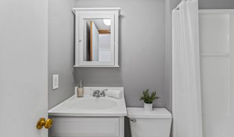 1411 Glendale Ave, Ames, IA 50010