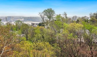 5904 MOUNT EAGLE Dr 718, Alexandria, VA 22303