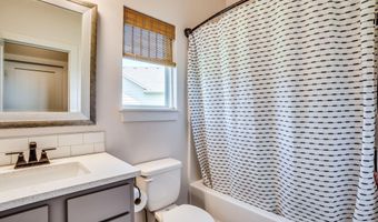 1433 N Shadow Rock Dr, Andover, KS 67002