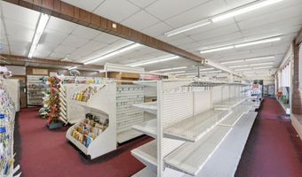 198 Front St, Lincoln, RI 02865