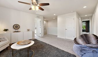 704 Groveland Cir, Ann Arbor, MI 48108