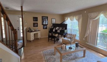 60 CHEROKEE Dr, Absecon, NJ 08205