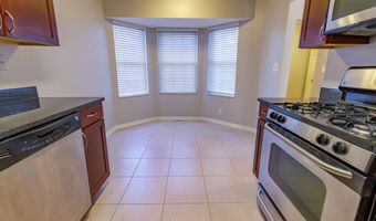 255 Fieldcrest St, Ann Arbor, MI 48103