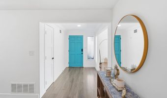 455 Glencrest Dr, Solana Beach, CA 92075