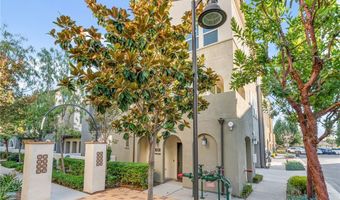 928 E Twill Ct, Anaheim, CA 92802