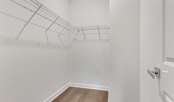 5701 11TH St N 2, Arlington, VA 22205