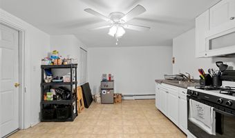 114 S 18th St, Airville, PA 15203