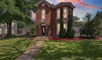 706 Grove St, Alton, IL 62002