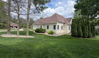 355 Woodside Ct, Batesville, IN 47006