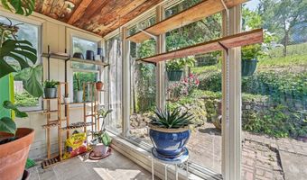 70 Holt St, Airville, PA 15203