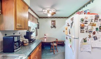 1195 New Milford Rd, Atwater, OH 44201