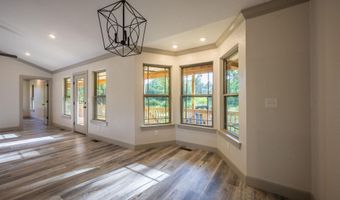 405 Lumpkin Dr, Batesville, AR 72501