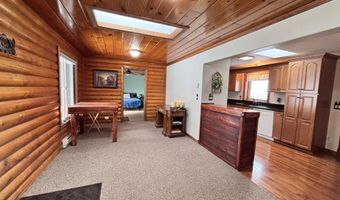 125 Maple St, Buffalo, WY 82834