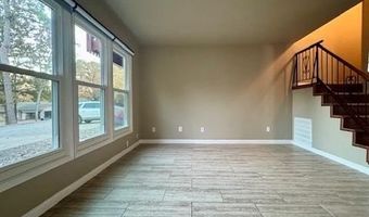 15 Nantucket Dr, Bella Vista, AR 72715