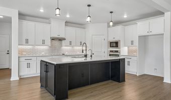 165 Rolling Bend Rd, Alvord, TX 76225