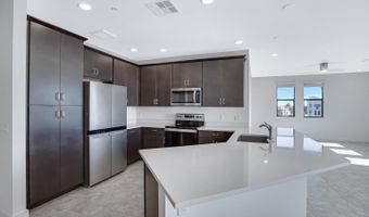 2511 W QUEEN CREEK Rd 370, Chandler, AZ 85248