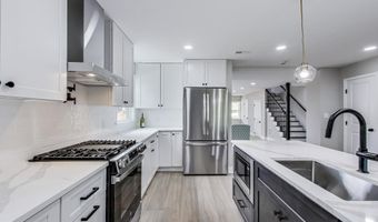 5209 10TH Pl S, Arlington, VA 22204