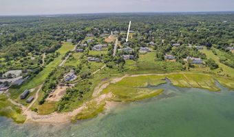 93 Harris Meadow Ln, Barnstable, MA 02630