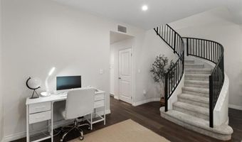 89 E Commonwealth Ave 1P, Alhambra, CA 91801