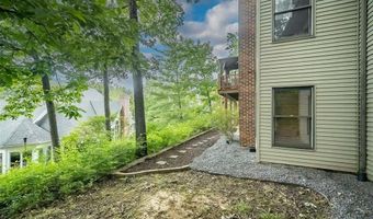 639 Wood Fern Dr, Ballwin, MO 63021